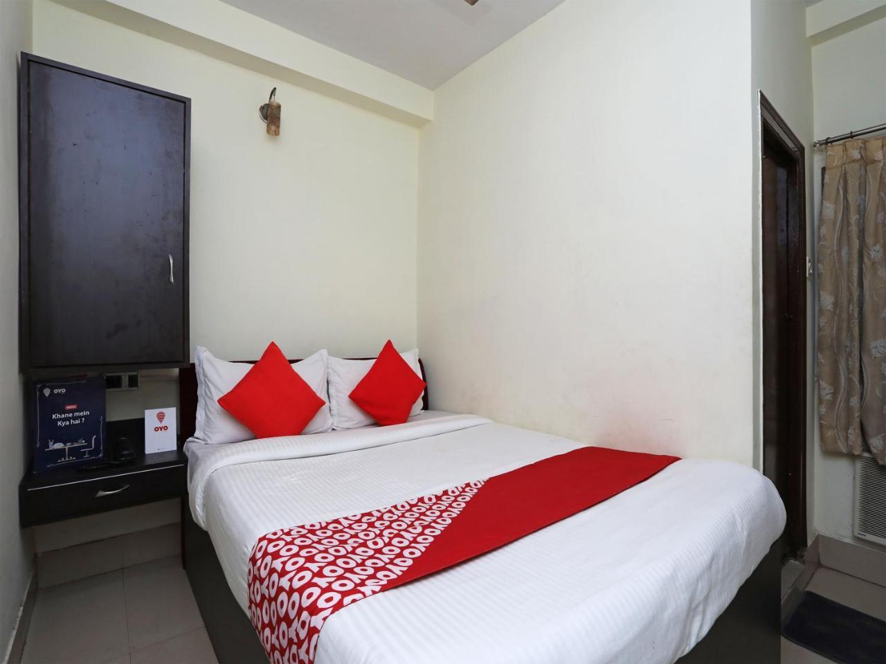 Oyo 13906 Vinita Inn Santragachi Екстериор снимка